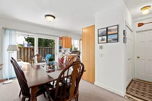 15 Mechanic St, Provincetown, MA 02657 - Photo 6