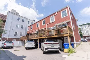 453 E 8th St, Boston, MA 02127 - Photo 16