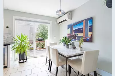 453 E 8th St, Boston, MA 02127 - Photo 4