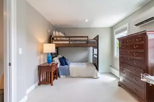 453 E 8th St, Boston, MA 02127 - Photo 8
