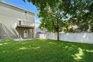 28 Quigley Ave, Chelmsford, MA 01863 - Photo 22