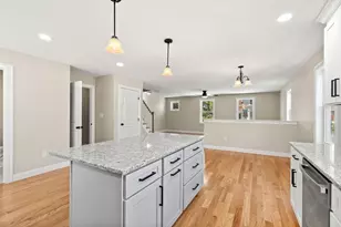28 Quigley Ave, Chelmsford, MA 01863 - Photo 4