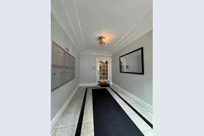 239 Commonwealth #41, Boston, MA 02116 - Photo 8