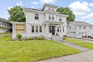 5 Pleasant St, Marlborough, MA 01752 - Photo 2