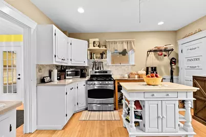 5 Pleasant Street, Marlborough, MA 01752 - Photo 6