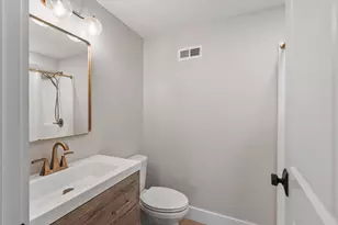 370 Flat Hill Rd, Lunenburg, MA 01462 - Photo 42