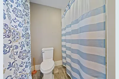131 Pleasant Valley St, Methuen, MA 01844 - Photo 10