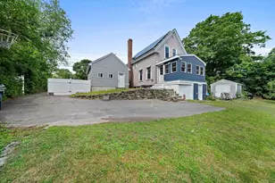 131 Pleasant Valley St, Methuen, MA 01844 - Photo 32