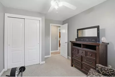 75 Huntoon Memorial Highway #4-12, Leicester, MA 01524 - Photo 14