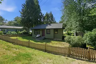 41 Miller Rd, Southwick, MA 01077 - Photo 1