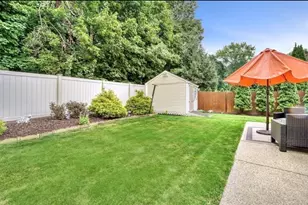 43 Deerfield Ave, Westwood, MA 02090 - Photo 18