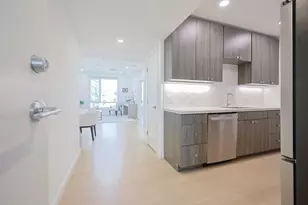 368 Pleasant St, Malden, MA 02148 - Photo 6