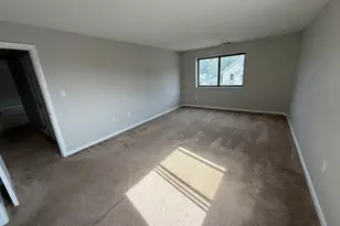 292 Salem St, Revere, MA 02151 - Photo 6