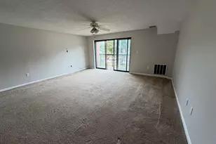 292 Salem St, Revere, MA 02151 - Photo 10