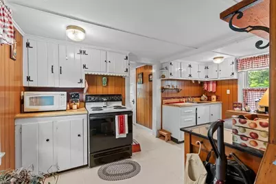 82 Point Grove Rd, Southwick, MA 01077 - Photo 14