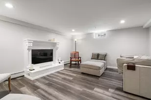111 Summer St, Haverhill, MA 01830 - Photo 8