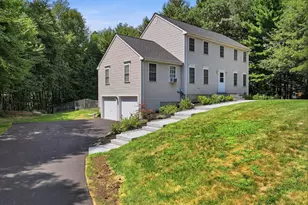 6 Conservation Dr, Douglas, MA 01516 - Photo 2