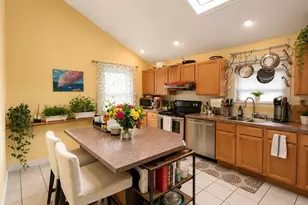 58 Fairmout St, Arlington, MA 02474 - Photo 2