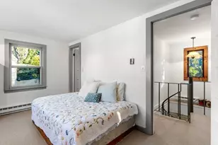 12 Bassett St, Marblehead, MA 01945 - Photo 22