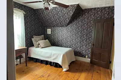 90 Locust Ave, Worcester, MA 01604 - Photo 22