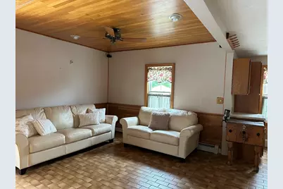 90 Locust Ave, Worcester, MA 01604 - Photo 10