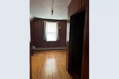 90 Locust Ave, Worcester, MA 01604 - Photo 24