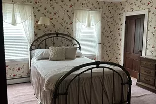 90 Locust Ave, Worcester, MA 01604 - Photo 18