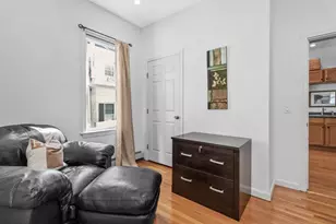 595 E 4th St, Boston, MA 02127 - Photo 14