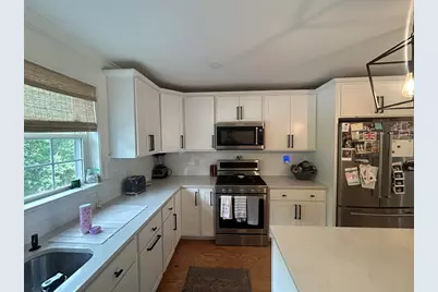 165 Cambridge Road #3, Woburn, MA 01801 - Photo 2
