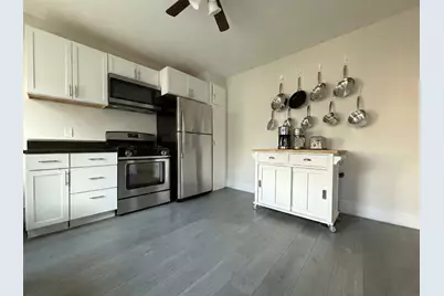 20 Fellsway W #2, Somerville, MA 02145 - Photo 2