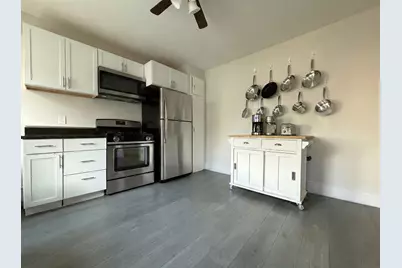 20 Fellsway W #2, Somerville, MA 02145 - Photo 2