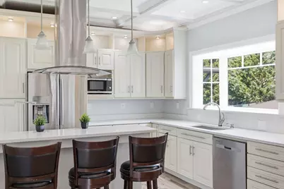 63 Orange St, Chelsea, MA 02150 - Photo 4