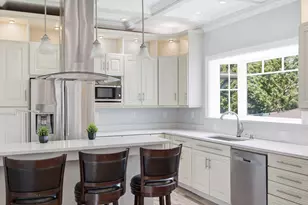 63 Orange St, Chelsea, MA 02150 - Photo 4