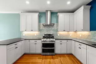 132 Sewall Ave, Brookline, MA 02446 - Photo 20