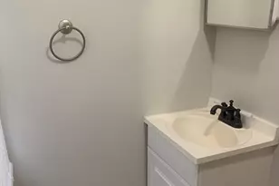 105 Sciarappa, Cambridge, MA 02141 - Photo 8