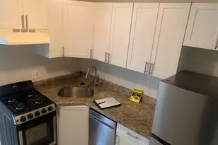 105 Sciarappa, Cambridge, MA 02141 - Photo 2