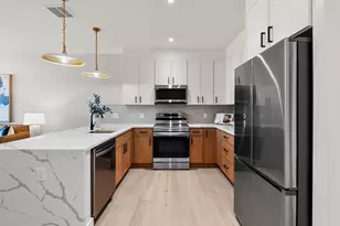27 Guild St, Boston, MA 02119 - Photo 8