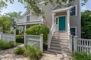 231 Allerton Commons Ln, Braintree, MA 02184 - Photo 2