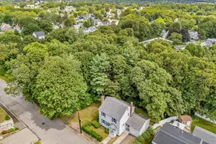 17 Windsor St, Methuen, MA 01844 - Photo 38