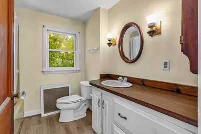 17 Windsor Street, Methuen, MA 01844 - Photo 28