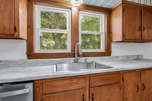 17 Windsor St, Methuen, MA 01844 - Photo 20