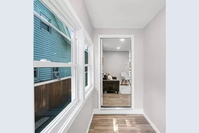 196 Massasoit St, Springfield, MA 01107 - Photo 12