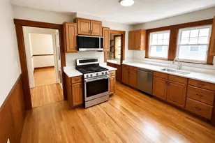 46-48 Cleveland St, Arlington, MA 02474 - Photo 14