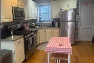 6 Baldwin Pl, Boston, MA 02113 - Photo 1
