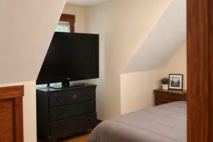 351 Hartford Ave E, Uxbridge, MA 01569 - Photo 16