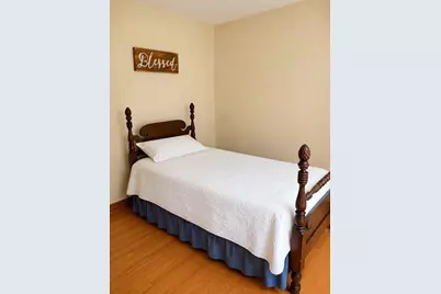351 Hartford Ave E, Uxbridge, MA 01569 - Photo 24