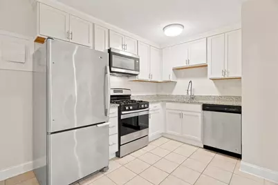 645 W Lowell Ave #8, Haverhill, MA 01832 - Photo 12