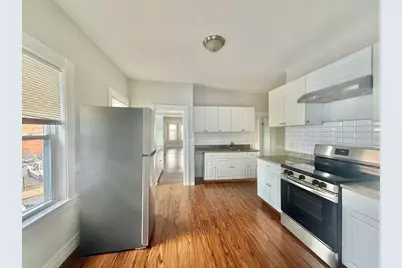 15 Gladstone St #3, Everett, MA 02149 - Photo 8