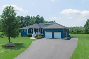 40 N Precinct St, Taunton, MA 02718 - Photo 4