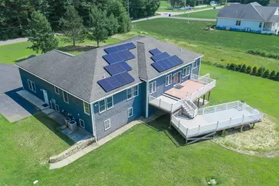 40 N Precinct St, Taunton, MA 02718 - Photo 10